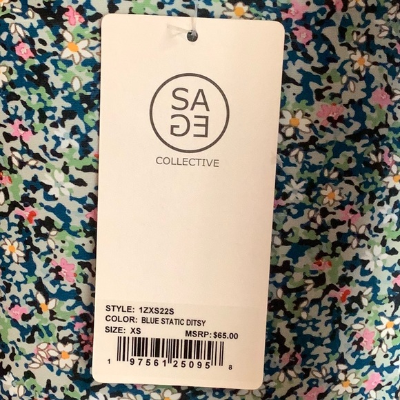 New SAGE Collective workout set - Picture 7 of 12